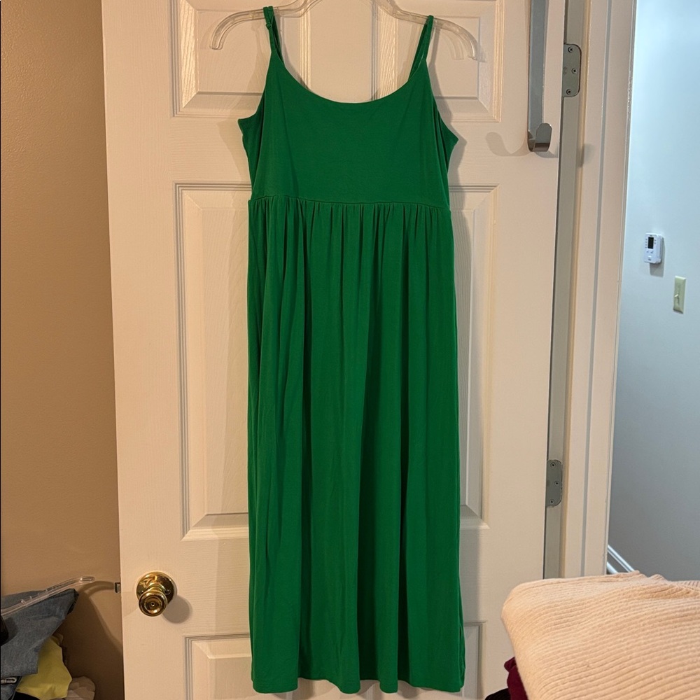 Large Old Navy Vibrant Green Dress with ask straps